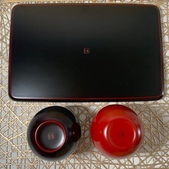配送可能 未使用品　輪島塗　ティーセット　輪島屋善仁　タンブラー2客　一休盆　3点セット　在銘　共箱 茶道具 湯呑 湯呑　唐草蒔絵　盆の画像