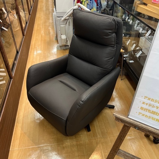 【リサイクル市場エコ伊川谷】 NITORI / ニトリ 電動リクライニングパーソナルソファ レザー 本革 2モーター 幅76奥行84高さ105cm【取りに来られる方限定】