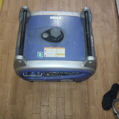 中古発電機　YAMAHA　EF2000iSの画像