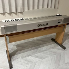 電子ピアノ　YAMAHA ELECTRIC   PIANO   P-60の画像