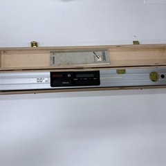デジタル水準器の画像