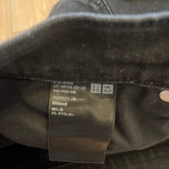 UNIQLO ジーンズの画像