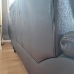ソファ三人掛けの画像