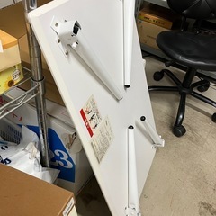 ロ 2507-569 折りたたみテーブル ホワイト 中古の画像