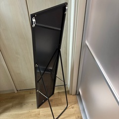 鏡の画像