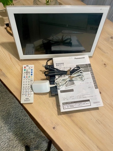 Panasonic ビエラ　動作確認済み　ポータブルテレビ
