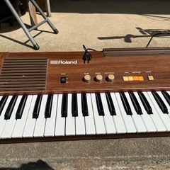 Rolandピアノの画像