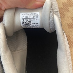adidas グレー ランニングシューズ  27cmの画像