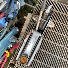 フロアジャッキ　多数の画像