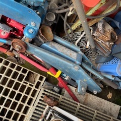 フロアジャッキ　多数の画像