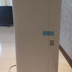 三菱電機 除湿機(コンプレッサー方式) 木造14/15畳・コンクリート28/30畳　中古(数回使用)の画像
