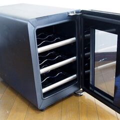 【訳あり　中古品】 　ワインセラー　株式会社オークセール  LNE-W306Bの画像
