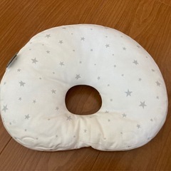 エスメラルダ　ベビー枕の画像
