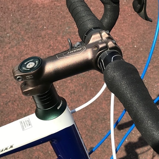 価格を抑えてロードバイクを始めたい方！リユースロードバイク GIANT DEFY 4 MLサイズ 2016年モデル