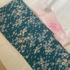 手芸用にオススメ！ かわいい小花柄⭐︎正絹の着物　の画像