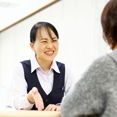 夜間の受付業務　宿直職員の画像