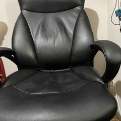  ワークチェア エバーツ革 昇降チェア ロッキング機能付き キャスター付き　ニトリの画像