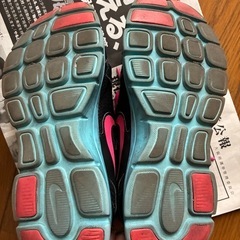 NIKE 　スニーカー　23.5センチの画像