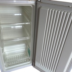 【0円】【動作品】ハイアール　ワンドア冷蔵庫　の画像