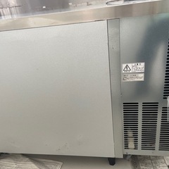 業務用冷蔵庫の画像