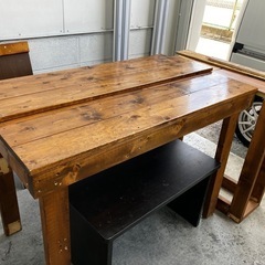 無料にて差し上げます。テーブル　作業机　作業台　DIY 木材の画像