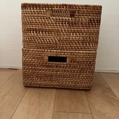 ラタン　バスケットの画像