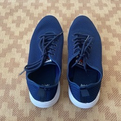 H&Mスニーカー23cm(受け取り者決定)の画像
