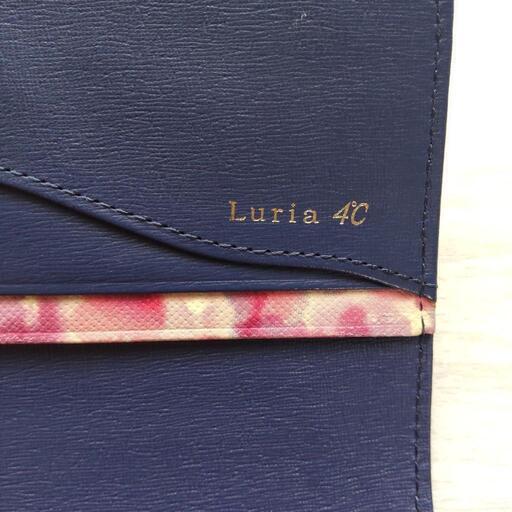 【未使用】Luria 4℃　フラップ長財布　サフィアーノレザー　ネイビー 未使用】Luria 4℃ フラップ長財布 サフィアーノレザー ネイビー