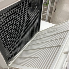 ロ2507-570 DAIKIN MCA55XE8-W   空気清浄機 2021年製 動作確認済み キズ汚れ有りの画像