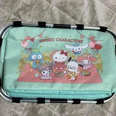 新品 タグ付き  サンリオキャラクターズ　さんさんぴくにっく!　ひんやりバスケットの画像