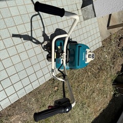 家庭用小型耕運機（マキタMUK360D）の画像