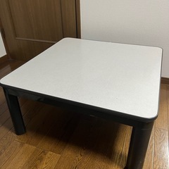 ローテーブル（正方形）の画像