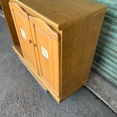 カントリー風　チェスト　可動式チェスト付きの画像