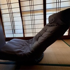 ニトリ　座椅子　　回転の画像