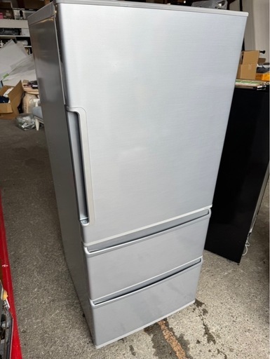 G2220 AQUA  アクア　3ドア冷蔵庫　272L  2016年