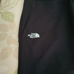 🔳NORTH FACE 膝下パンツ  size  Lの画像