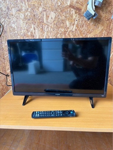 G2215 フナイ　FUNAI 2024年　24インチ　リモコン付きテレビ
