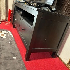 テレビ台の画像