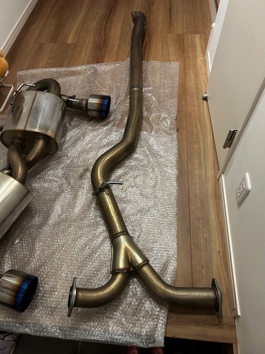 GRB インプレッサ　HKS スーパーターボマフラー　GRFにも