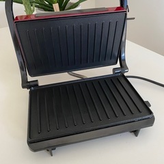 最終価格‼️D&S ホットサンド　パニーニメーカー DS-7963 赤 700Wの画像
