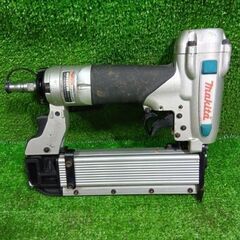 マキタ AF351 常圧ピンタッカ【市川行徳店】【店頭取引限定】【中古】管理番号：ITIBI8DJ803Sの画像