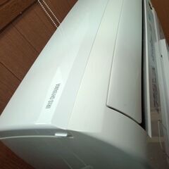 安心の電気工事士がお伺い致します！大型14畳用！希少な100V電源！格安品！取り付け工事無料！取外し工事無料！配送込み！保証付き！エリア限定の画像