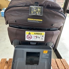 コンビ チャイルドシート combi の画像