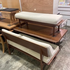 ニトリ　ベンチダイニングセットの画像