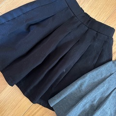 ZARA 黒　グレー　スカート　2点の画像