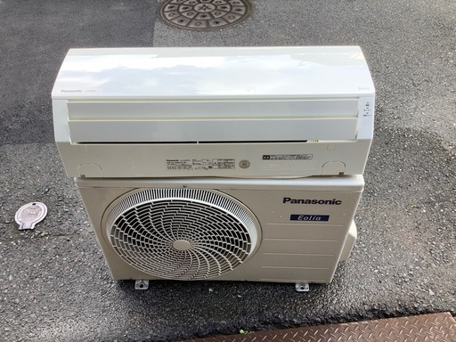 中古Panasonicエアコン12畳クラス