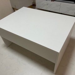 調節可能ローテーブル
の画像