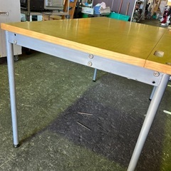 無印良品　パソコンデスクの画像