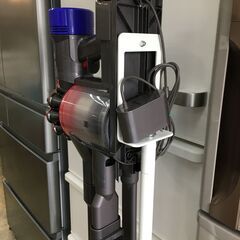 dyson　V7slim  山善のスタンドセットの画像