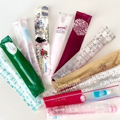 【大量100本セット】歯ブラシ＆歯磨き粉★使い捨て・携帯用・キャンプ・アウトドア・掃除・宿泊アメニティの画像